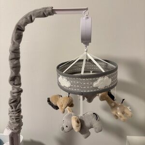 Lambs & Ivy Gray Crib Mobile